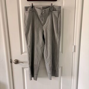 Chico's Capri Womens Light Gray Dress Pants Size 16